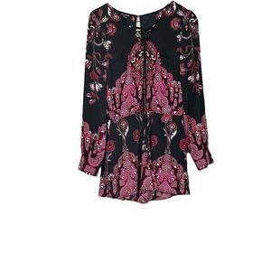 Bebe Black Pink and White Long Sleeve Short Romper Size Small
